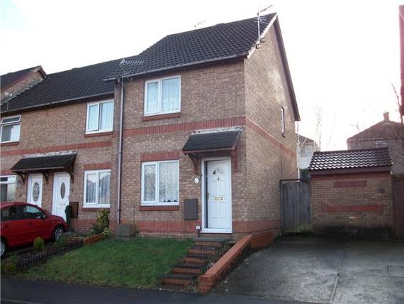 2 bedroom End of Ter...